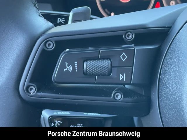 Porsche 992 Carrera Coupé