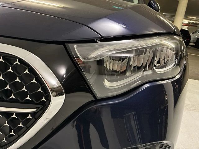 Mercedes-Benz E 220 4MATIC E 220 d Estate