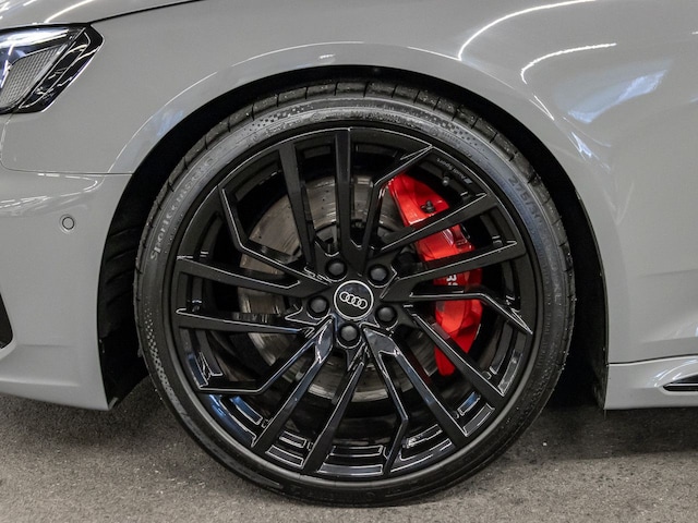 Audi RS4 Avant Quattro