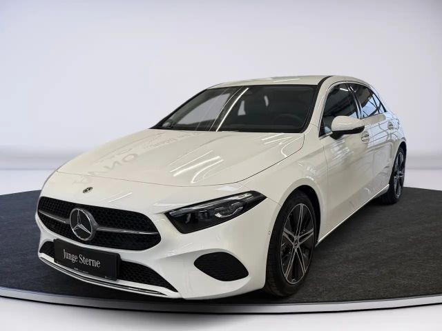 Mercedes-Benz A 180 Hatchback