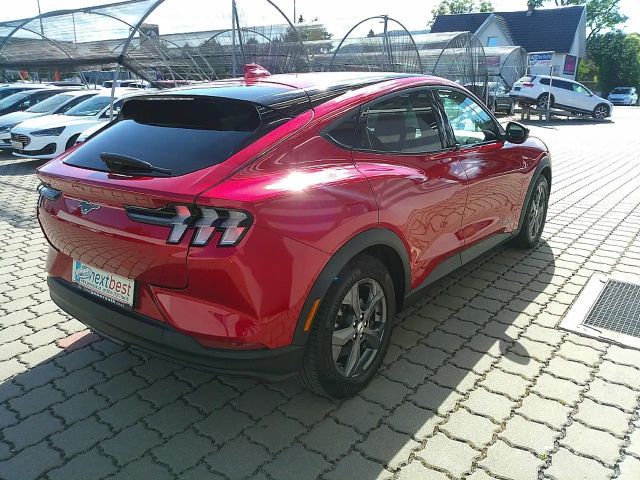 Ford Mustang Mach-E Standard range