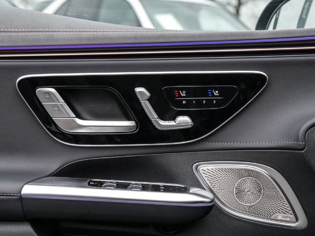 Mercedes-Benz EQE 350 Sedan