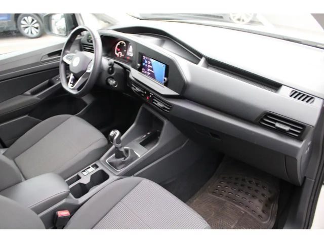 Volkswagen Caddy 5 Sitzer 2,0 TDI SCR Frontantrieb 6-Gang Radst.2755 mm *L