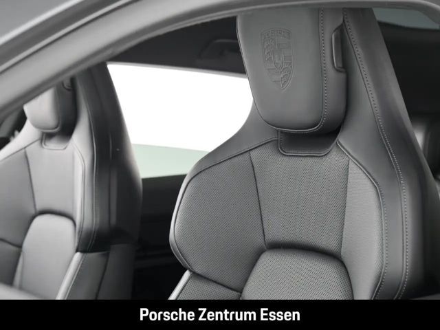 Porsche Taycan 4S Cross Turismo