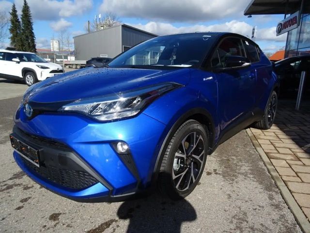 Toyota C-HR Hybride Team D