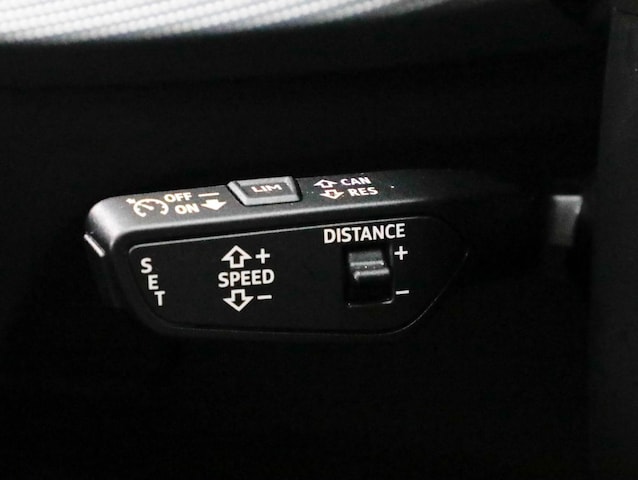 Audi Q2 35 TDI Quattro S-Line S-Tronic