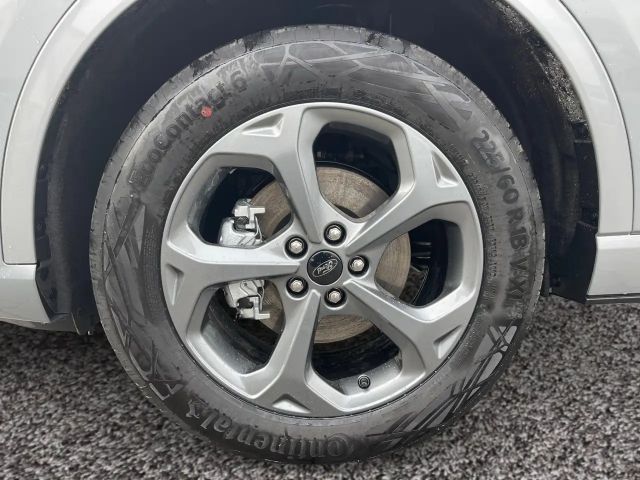 Ford Kuga Hybrid ST Line