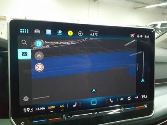 Volkswagen Golf 1.5 eTSI Golf VIII