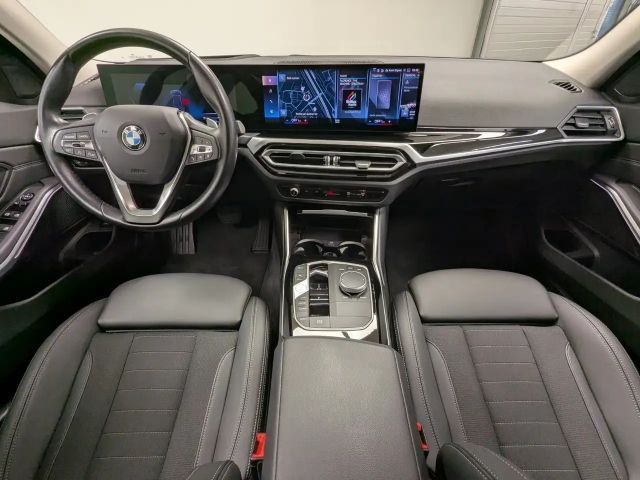 BMW 320 320i Touring