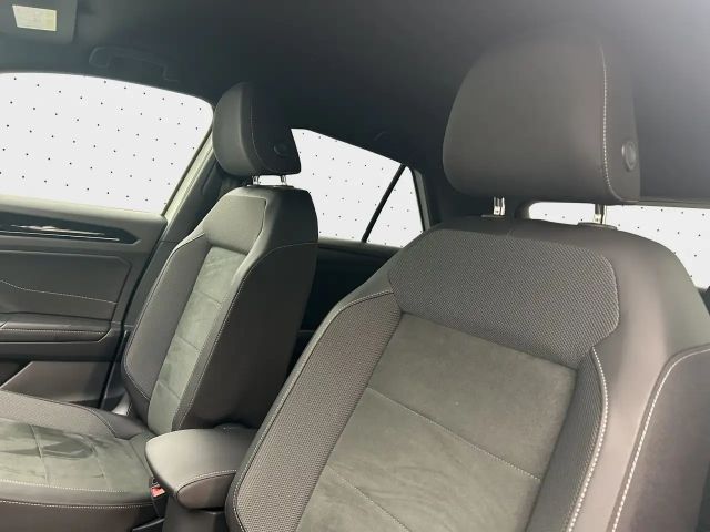 Volkswagen T-Roc 1.5 TSI DSG IQ.Drive R-Line