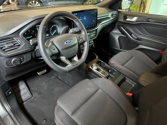 Ford Focus ST Line Wagon