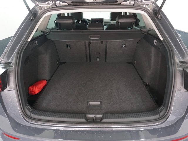 Volkswagen Golf 1.5 eTSI DSG Variant