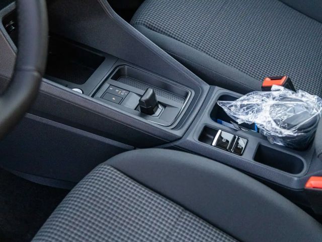 Volkswagen Caddy 5-Sitzer 1,5 l TSI | NAVI | LED