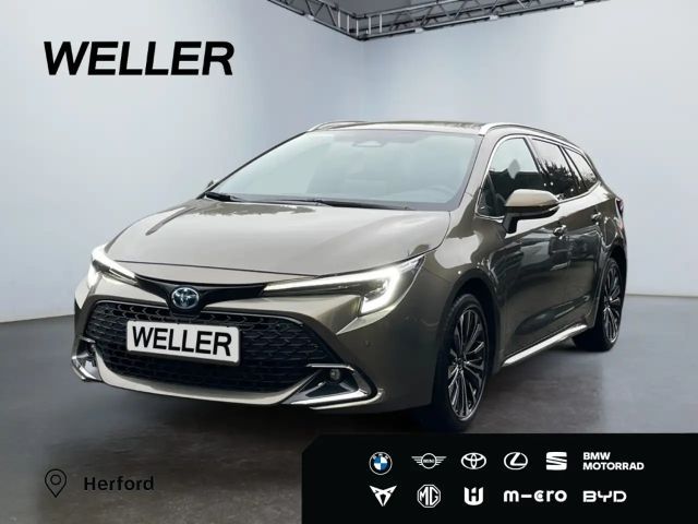 Toyota Corolla Hybride Team D