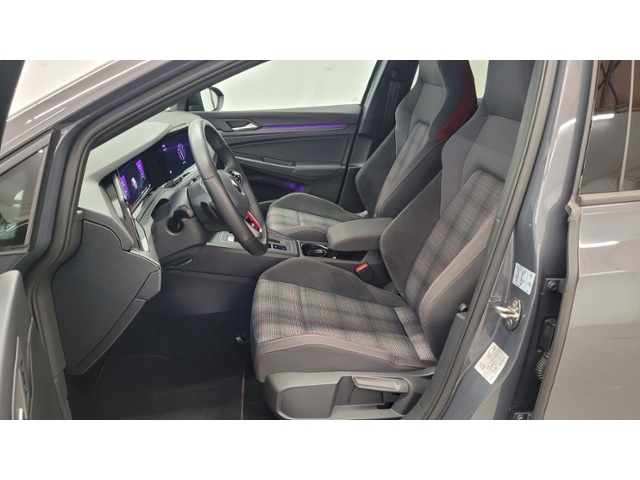 Volkswagen Golf 2.0 TSI DSG Golf VIII Style