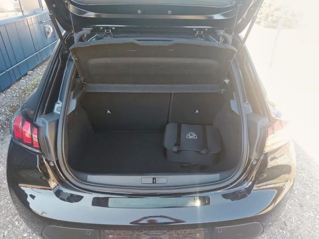 Peugeot E-208 Active Pack