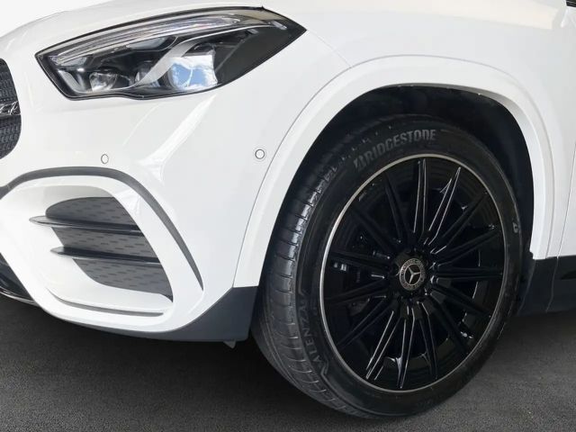 Mercedes-Benz GLA 180 GLA