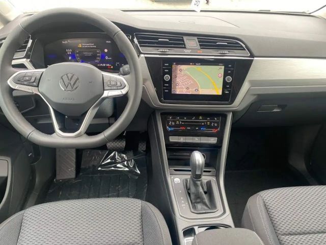 Volkswagen Touran 1.5 TSI DSG Plus