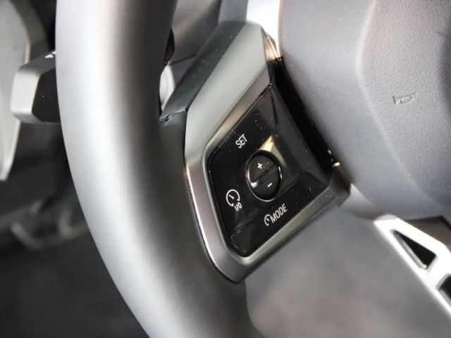 BMW 520 520d M-Sport Sedan