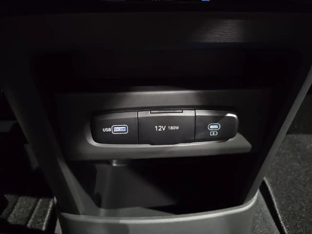 Hyundai Staria Trend