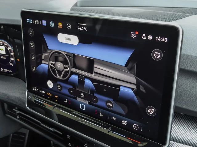 Volkswagen Golf 1.5 eTSI DSG Golf VIII R-Line