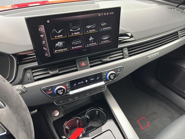 Audi RS4 Avant Quattro