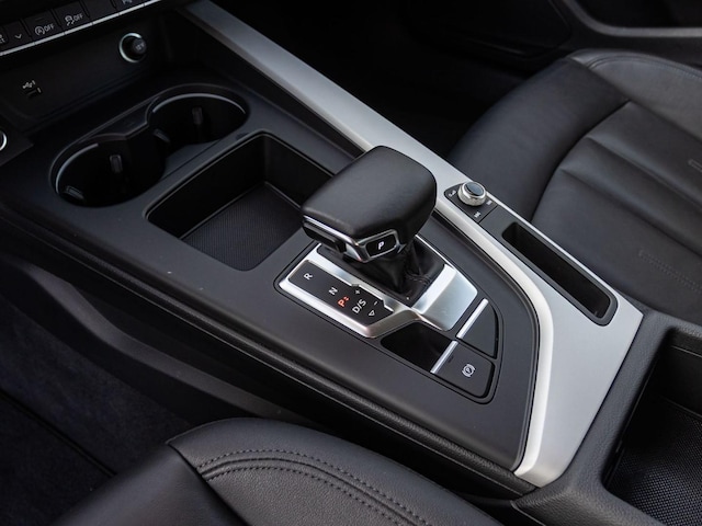 Audi A4 40 TFSI Avant Quattro S-Tronic