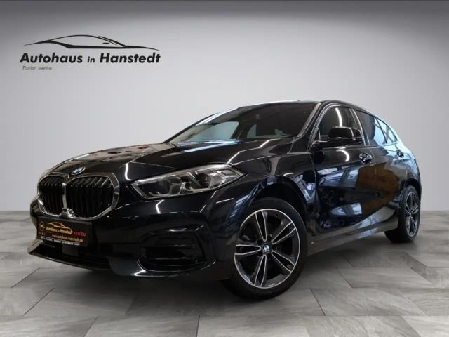 BMW 116 116i Sedan Sport Line