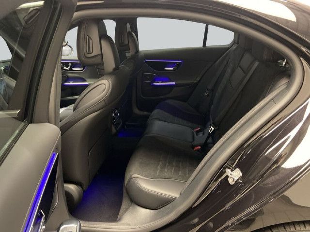 Mercedes-Benz C 200 C 200 d Sedan