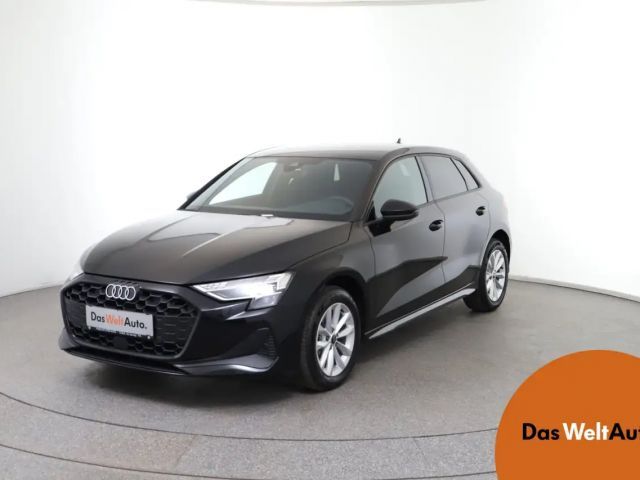 Audi A3 30 TFSI Sedan