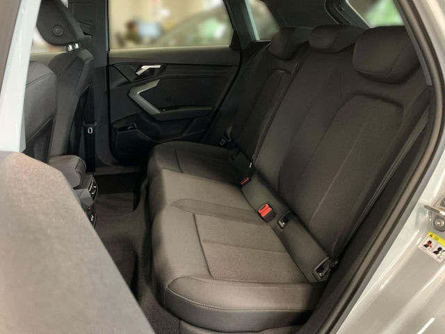 Audi A3 30 TFSI S-Tronic Sportback