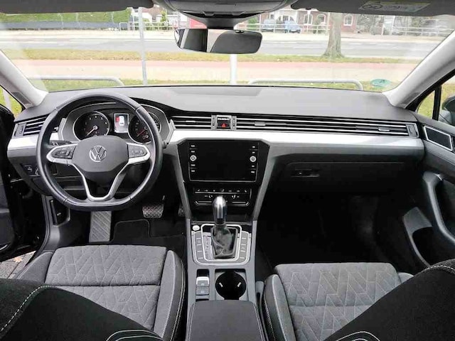 Volkswagen Passat 1.5 TSI DSG Variant