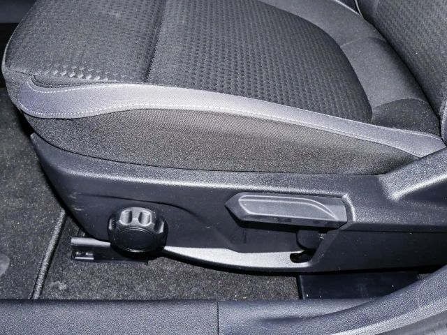 Ford Focus Cool & Connect