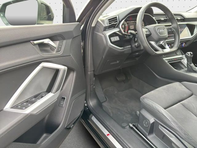 Audi Q3 35 TFSI S-Line