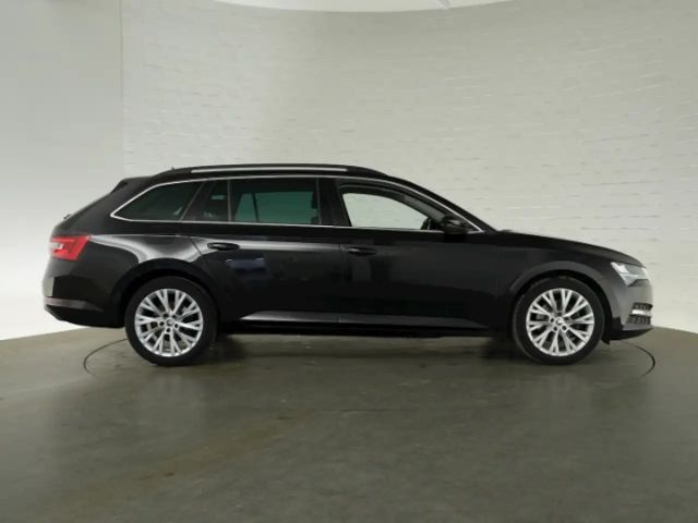 Skoda Superb Ambition Combi