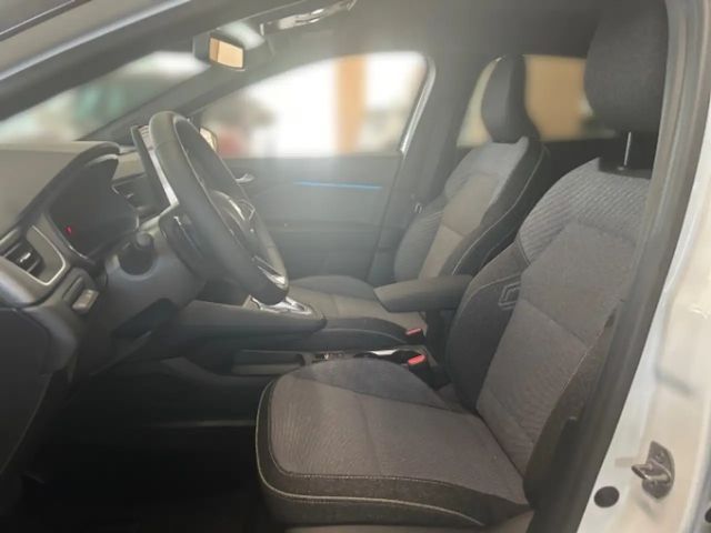 Renault Captur EDC Hybrid Techno