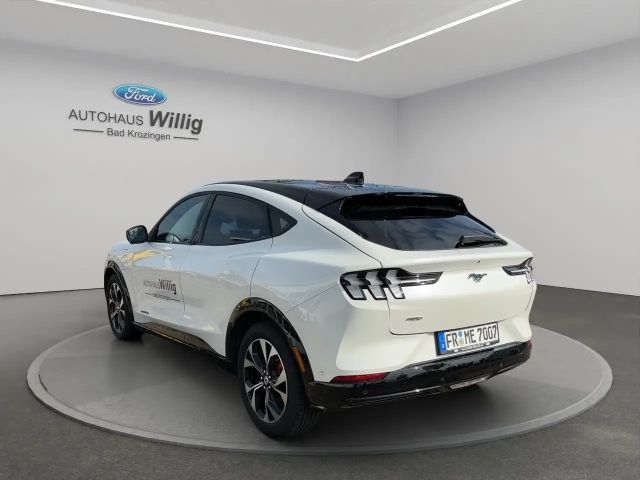 Ford Mustang Mach-E AWD Premium