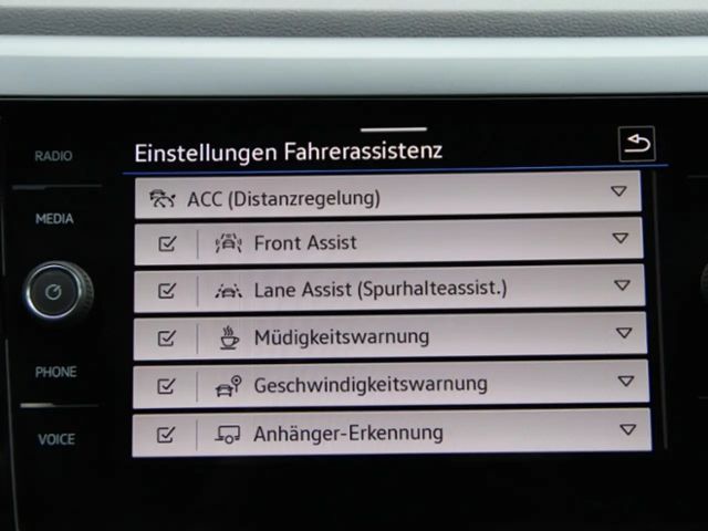 Volkswagen Taigo 1.5 TSI DSG R-Line