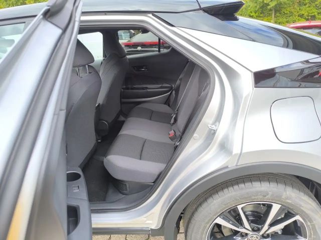 Toyota C-HR Hybride Plug-in Team D