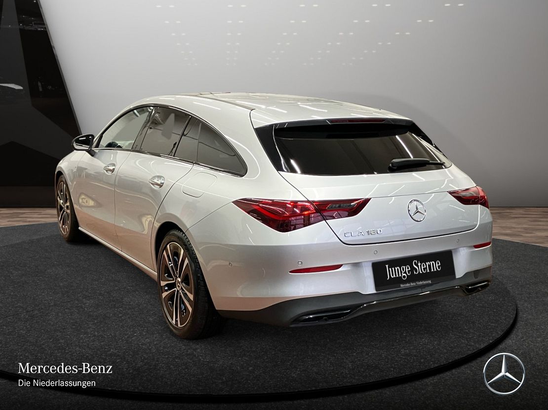 Mercedes-Benz CLA 180 Shooting Brake