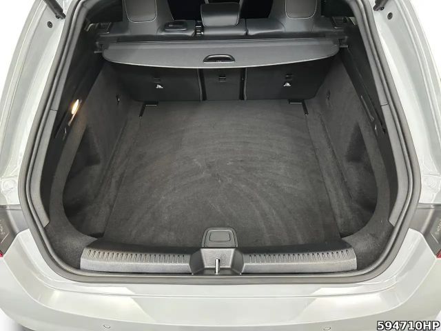 Mercedes-Benz CLA 200 AMG Line