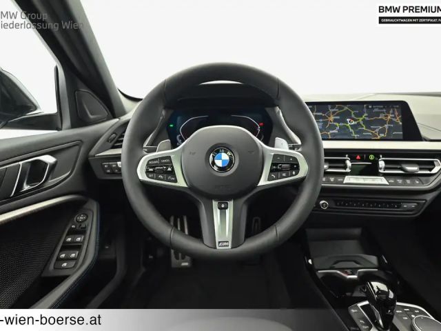 BMW 120 120d xDrive