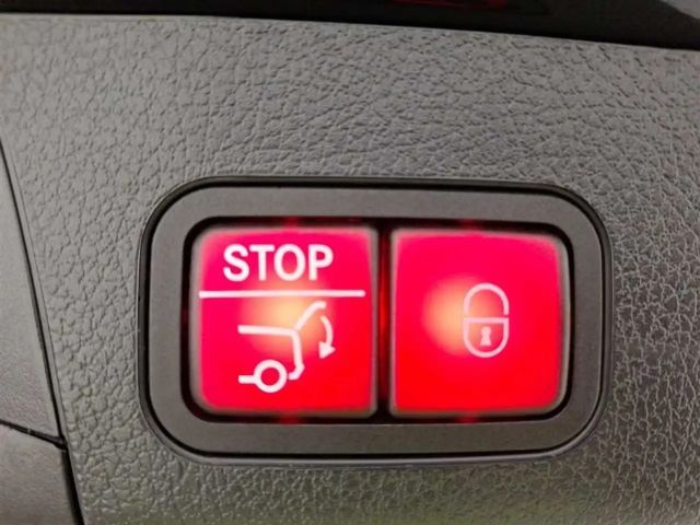 Mercedes-Benz GLB 220 4MATIC AMG Line