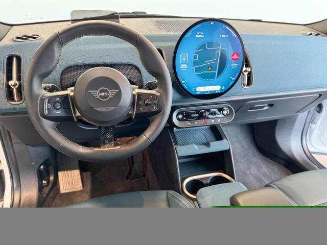 MINI Cooper C Countryman Favoured