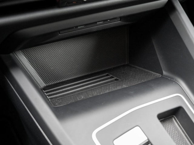 Volkswagen Golf 1.5 eTSI Golf VIII