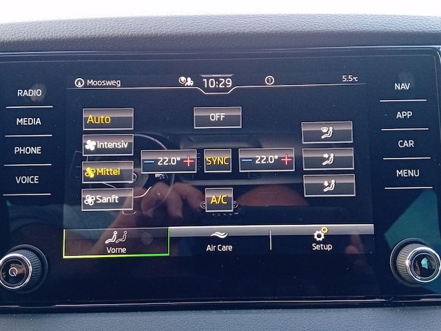 Skoda Karoq Selection