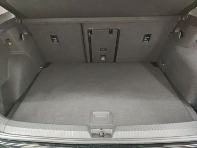 Volkswagen Golf 1.5 TSI Life