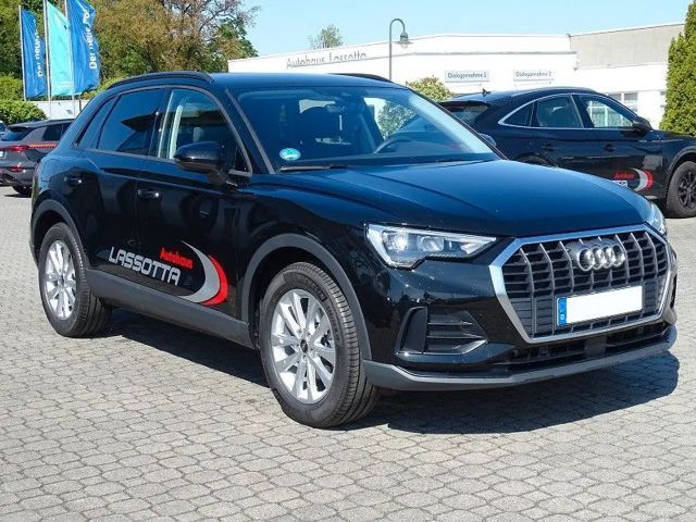 Audi Q3 35 TFSI Business S-Tronic