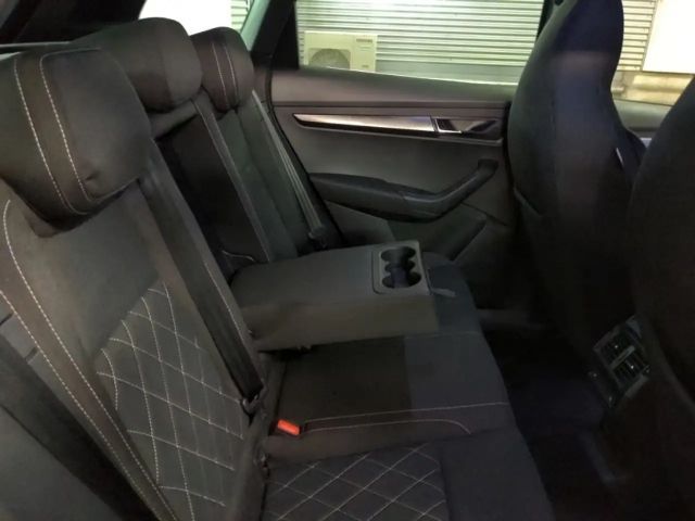 Skoda Karoq 2.0 TSI 4x4 Sportline