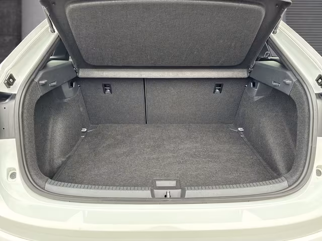 Volkswagen Taigo 1.5 TSI DSG R-Line